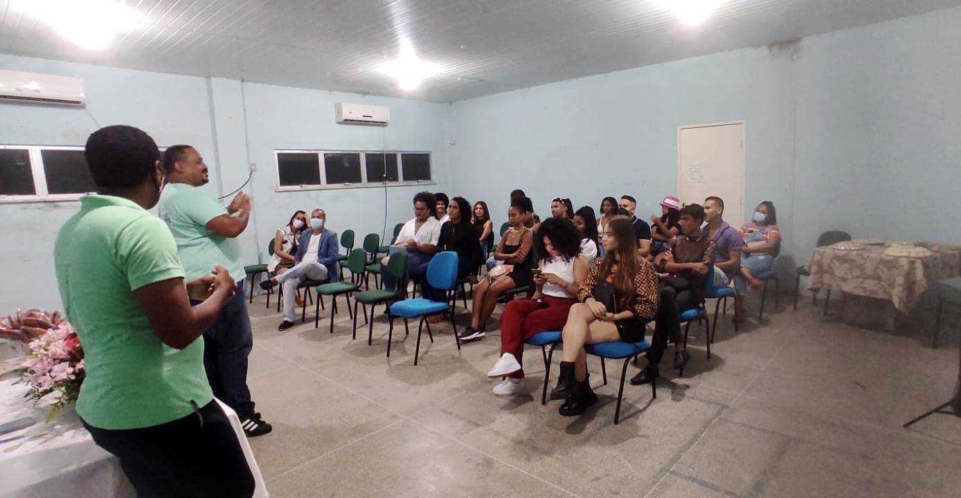 Camacã: Prefeitura realiza 1º encontro com digitais influencers da cidade